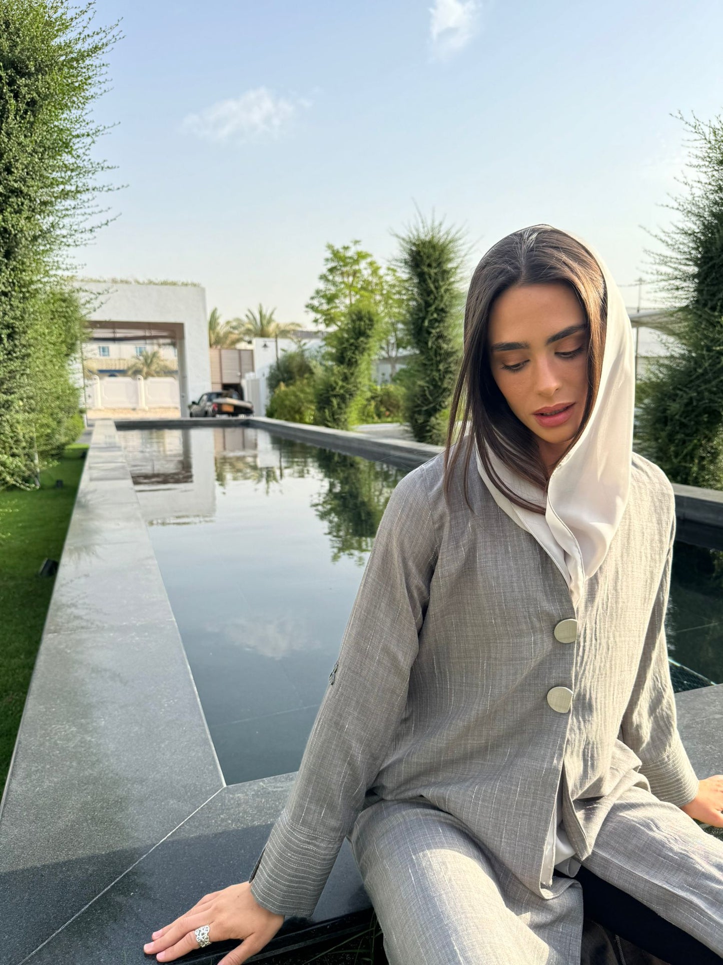 Light Grey Linen - Abaya
